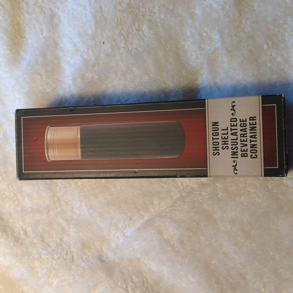 Shotgun shell insulated thermos NWT - Picture 2 of 3